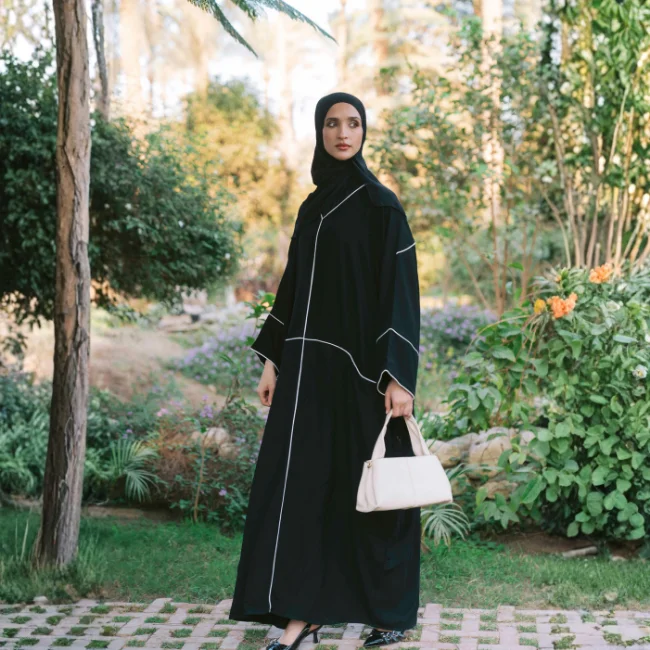 Arwa Abaya أروى - Image 5