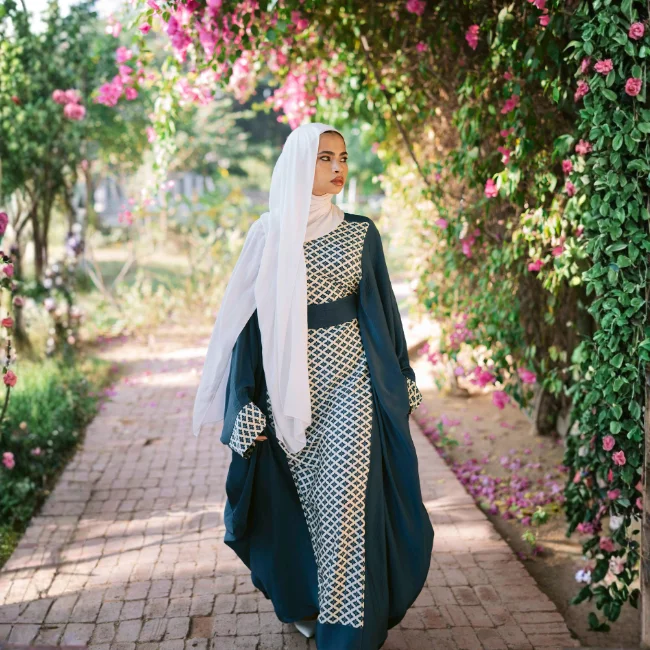 Safya Abaya صافية - Image 3