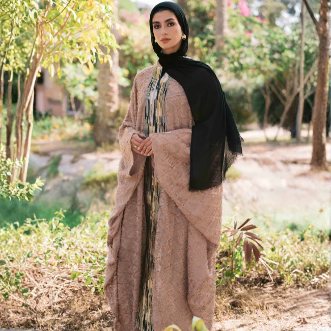 Layaly Kaftan ليالي