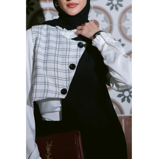 Qotouf Vest قطوف - Image 10